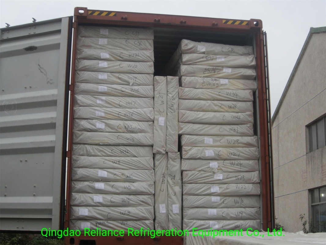 Distribution Painted Steel Surface Polyurethane Sandwiched Panel for Cold Storage Room